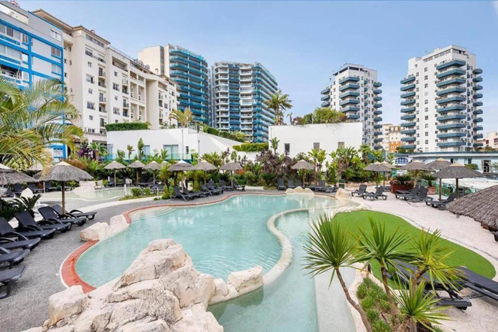 Gibraltar Luxury With Rooftop Pools & Views Eksteriør bilde